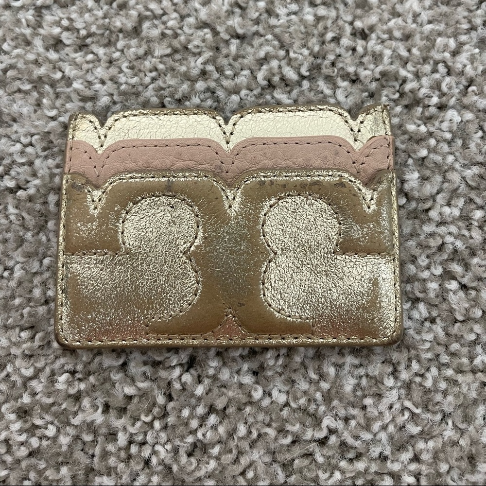 Tory Burch Scalloped Card Holder